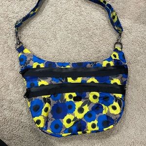 Lug Hippy Crossbody in Peony Blue